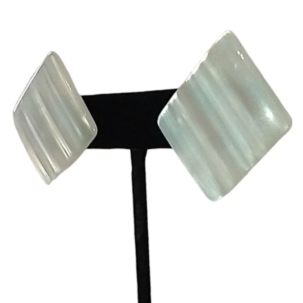 Vintage 80s Earrings Moonglow Statement Acrylic Iridescent‎ Pearl Plastic Retro